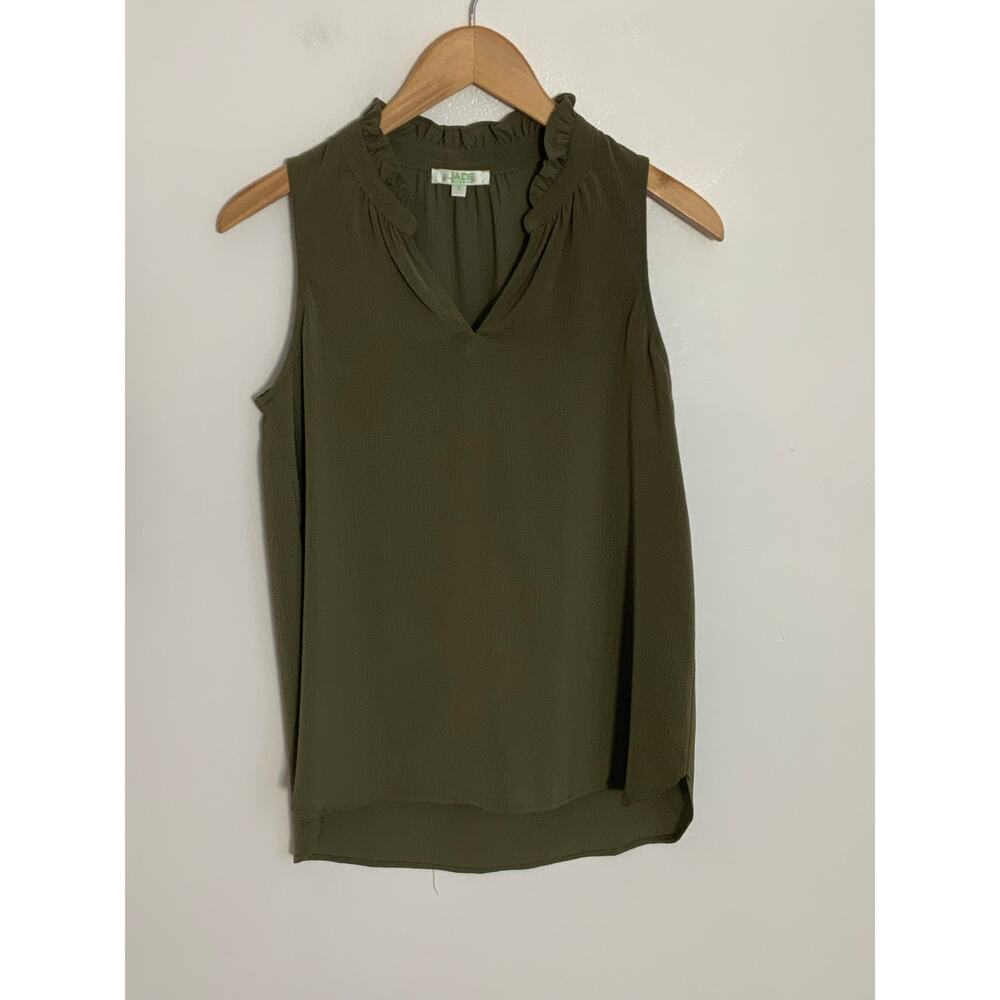 Jade Melody Tam Green Sleeveless blouse size small